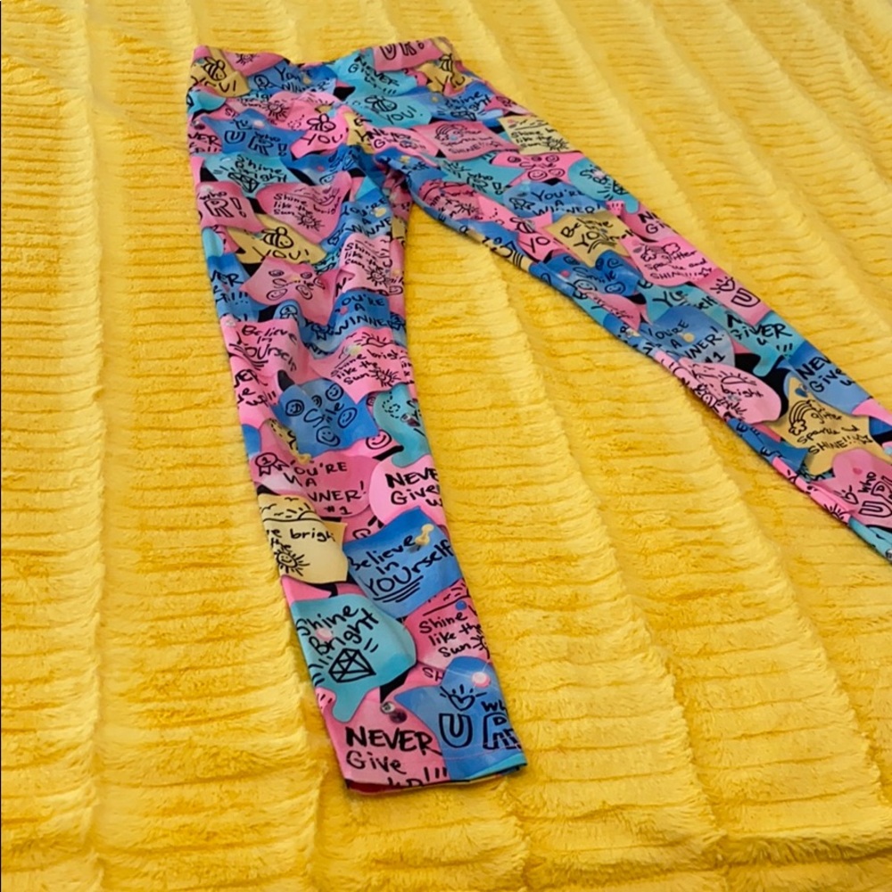 Positivity saying leggings